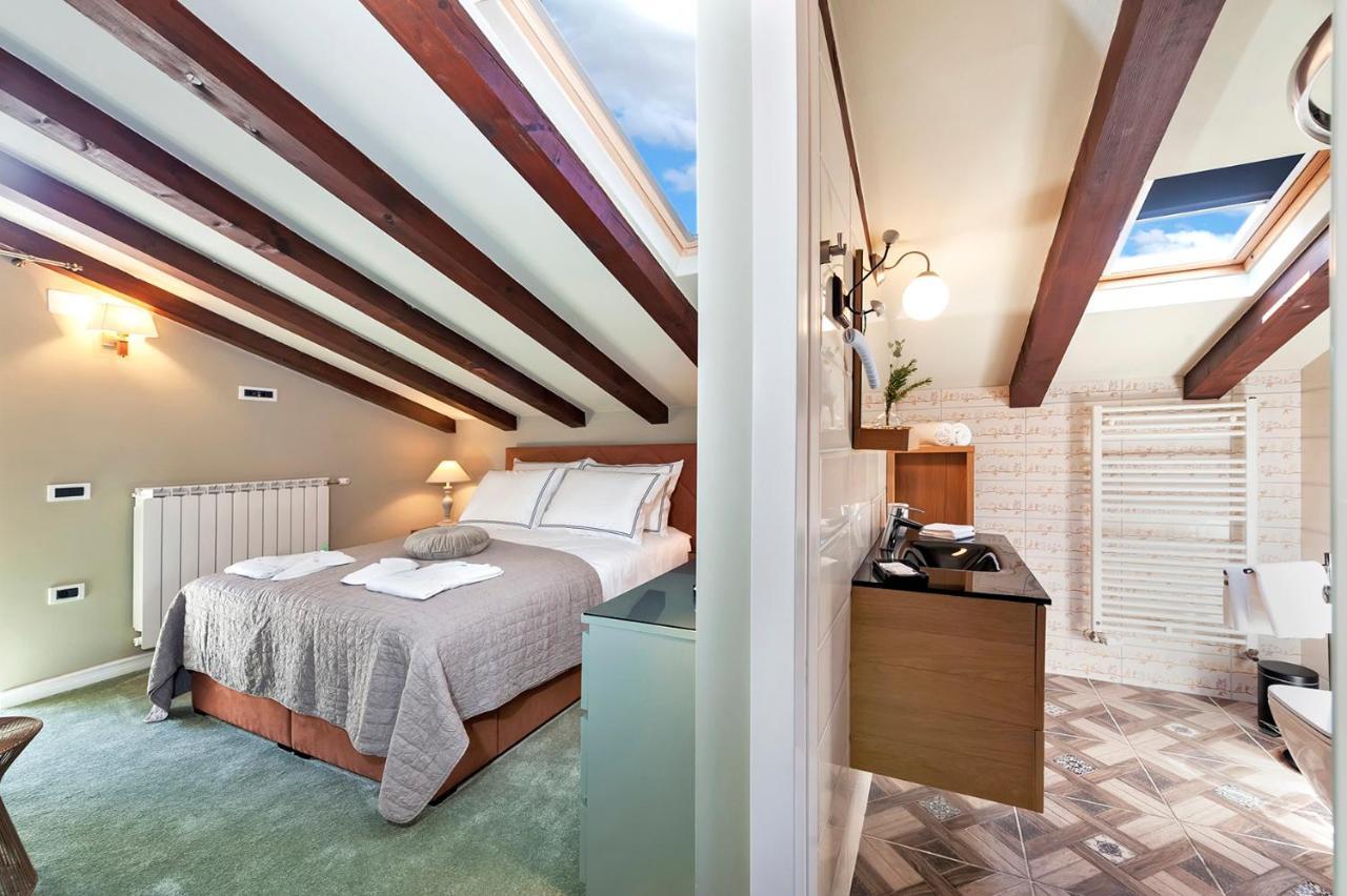 Luxury Villa Orh ロヴィニ エクステリア 写真