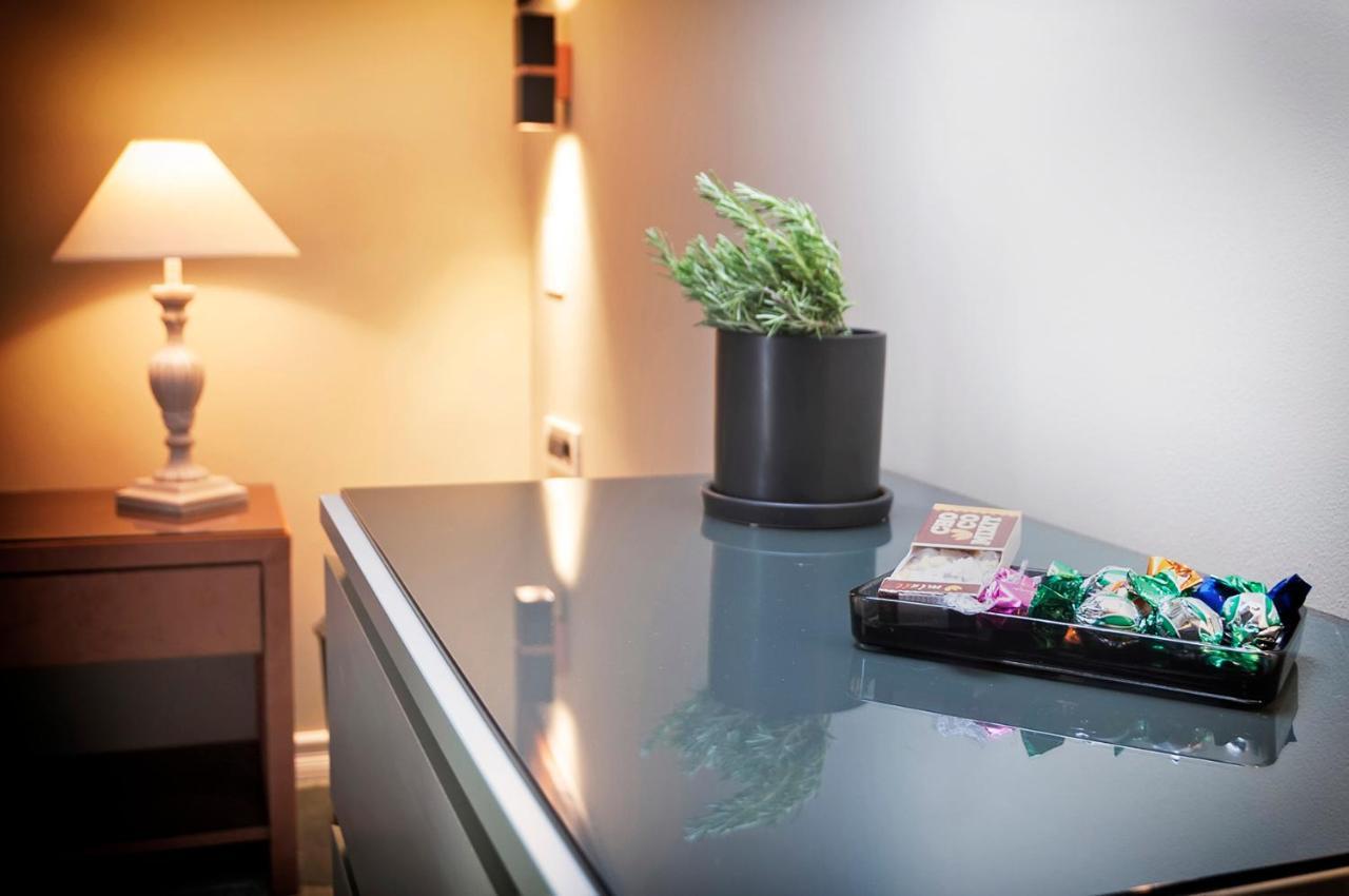 Luxury Villa Orh ロヴィニ エクステリア 写真