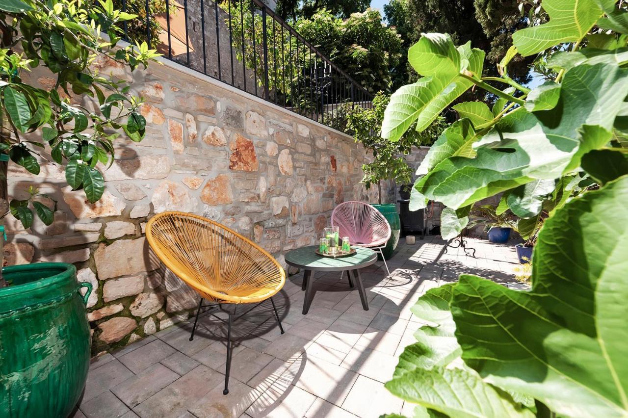 Luxury Villa Orh ロヴィニ エクステリア 写真