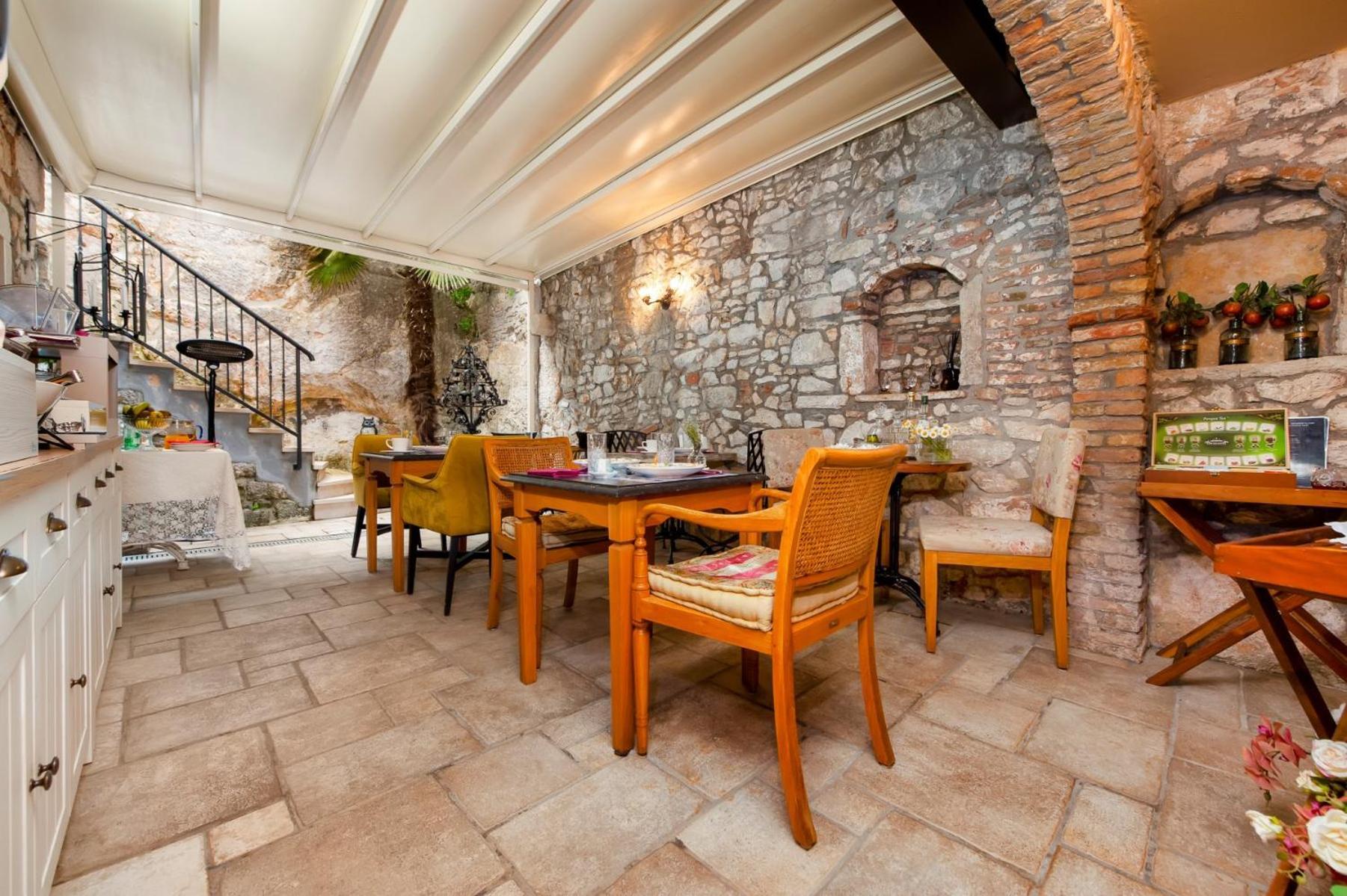 Luxury Villa Orh ロヴィニ エクステリア 写真